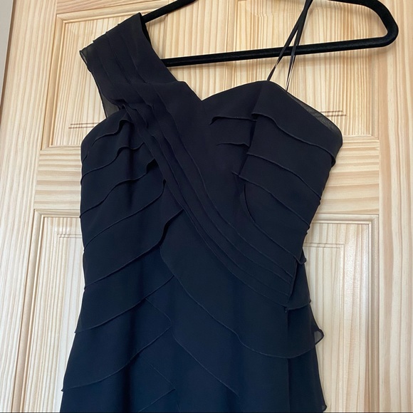 Max and Cleo Tiered One Shoulder Chiffon Dress Lynn - Picture 4 of 10